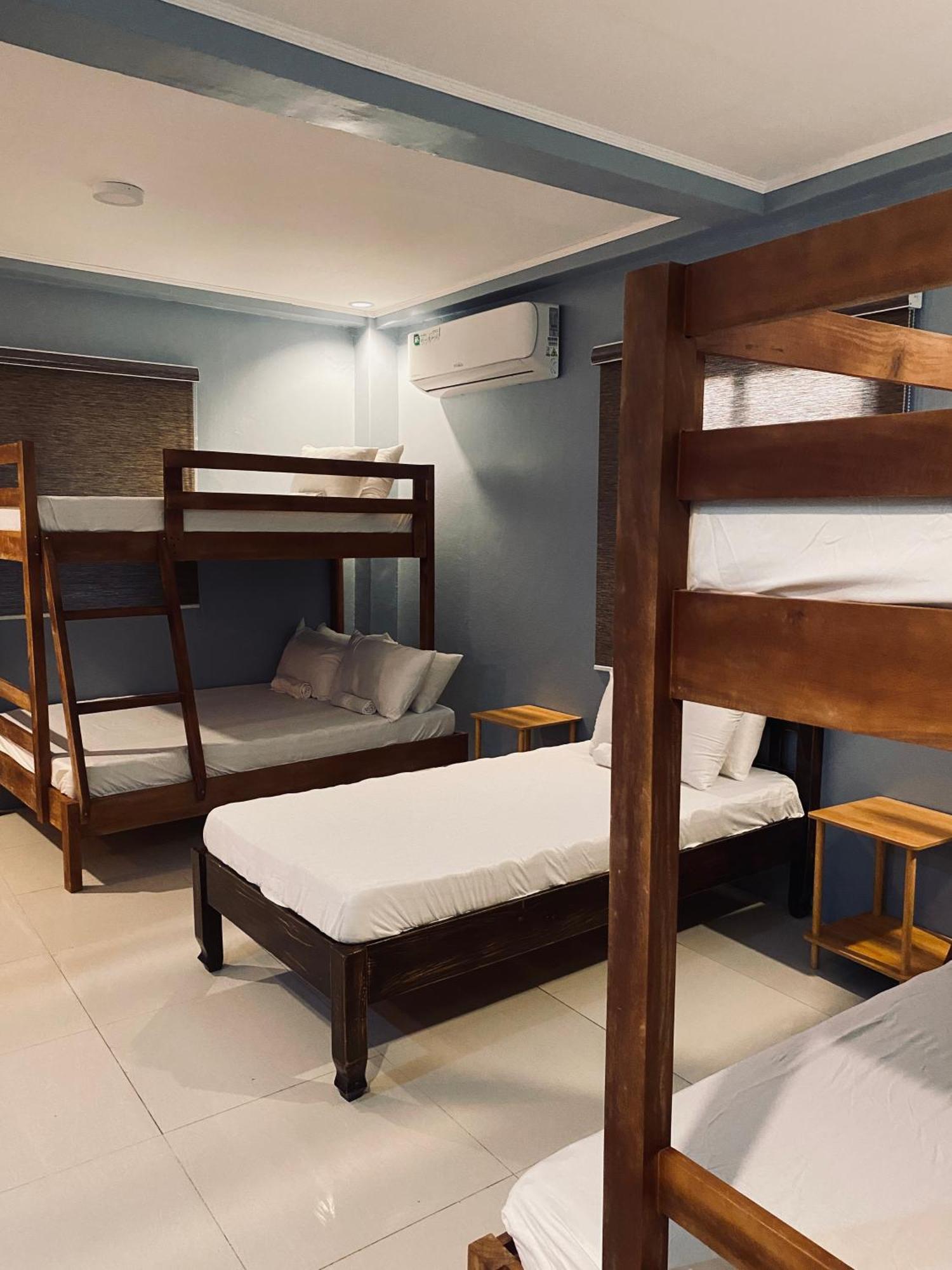 Lakayo Hillside Apartelle 圣胡安 外观 照片