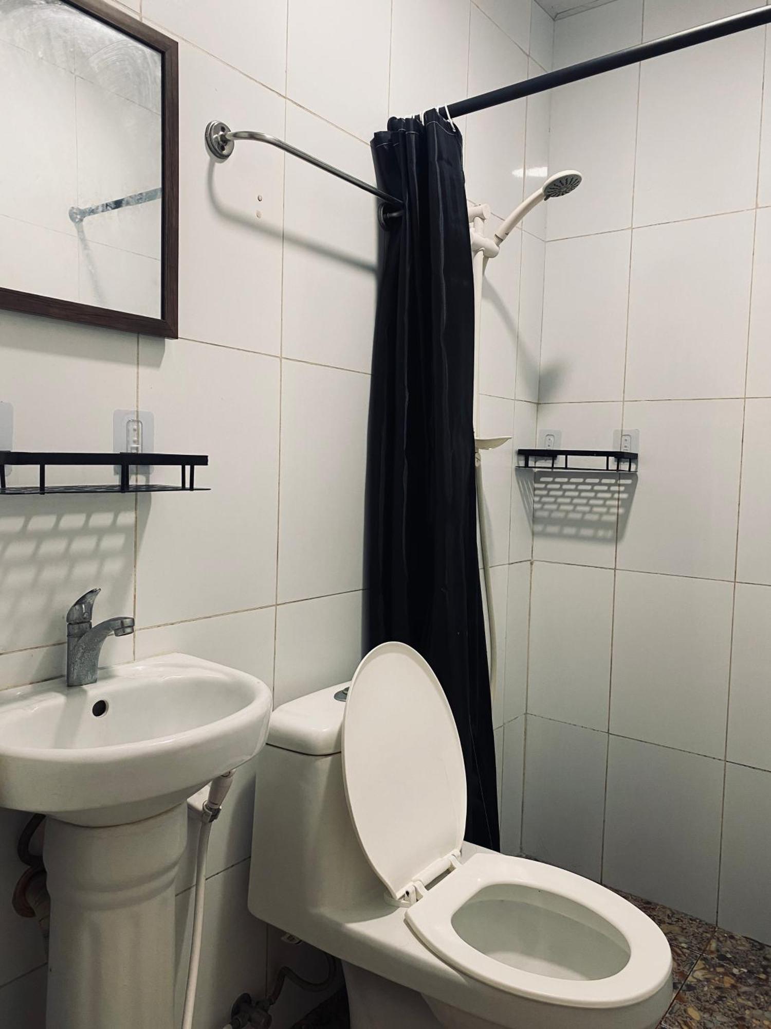 Lakayo Hillside Apartelle 圣胡安 外观 照片