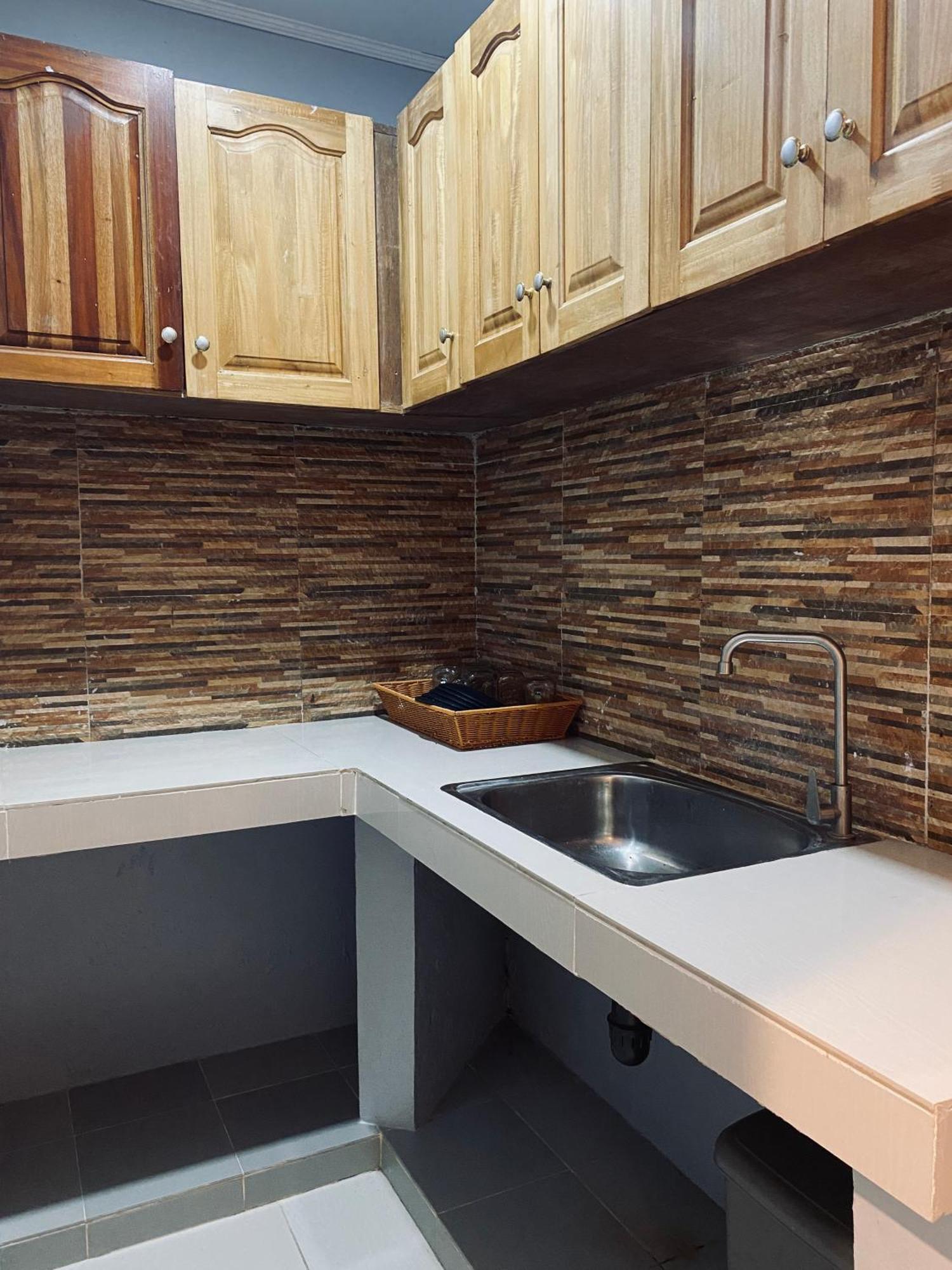 Lakayo Hillside Apartelle 圣胡安 外观 照片