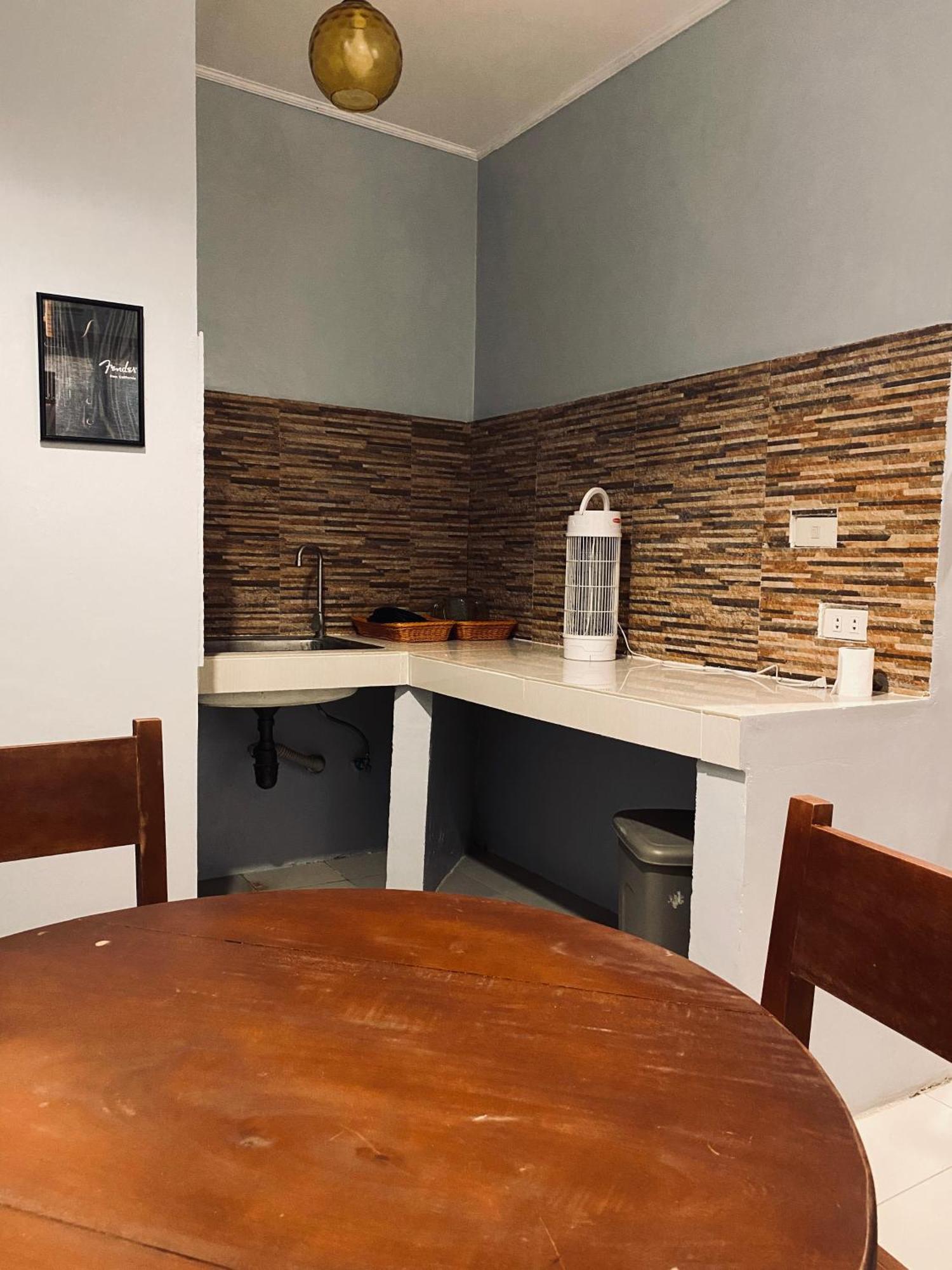 Lakayo Hillside Apartelle 圣胡安 外观 照片